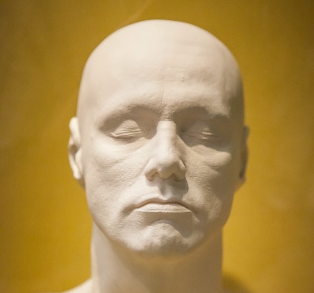 Il calco del viso di John Keats in vendita alla casa d’aste Christie’s